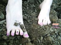 Carmen feet