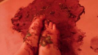 Leena Mae - Eat My Feet