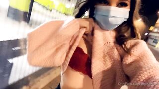 Belle Delphine   11 09 2020 In Public (14)