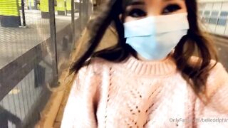 Belle Delphine   11 09 2020 In Public (14)