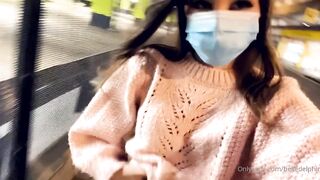 Belle Delphine   11 09 2020 In Public (14)