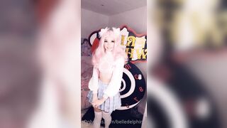 Belle Delphine   21 06 2020 Spin the Wheel (1)