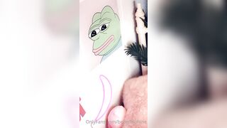 Belle Delphine   21 08 2020 New Pyjamas (5)