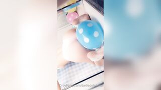 Belle Delphine   31 10 2020 Food and Balloons (25)