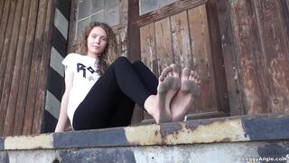 Leggy Angie - Dirty Soles