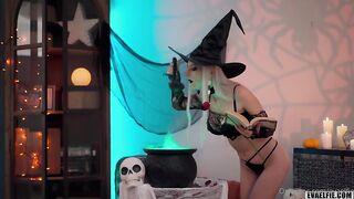 Eva elfie halloween witch cosplay homemade