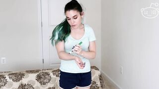 Lily Lou - Bodywriting