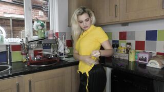 Bad Dolly - P.E. Kit Destruction