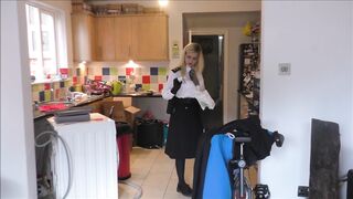 Bad Dolly - Police Woman Knocked Out And Limp