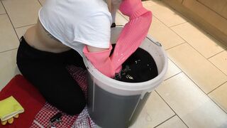 Bad Dolly - Huge Rubber Glove Endurance Test