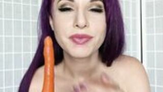 Goddess Valora - Wet And Naughty Carrot Inspection
