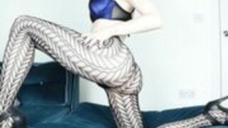 Miss Alika White - Beg For Pantyhose