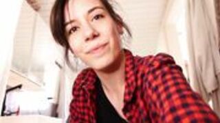 MissMiserlou - Mama Gives You A Bath - Handjob SPE SPH