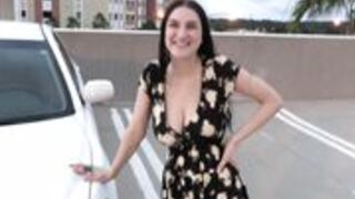 Thegorillagrip - Meeting A Fan, Parking Garage 4k