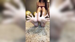 Epic Toe Spreads