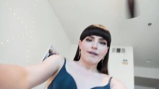 Natalie Mars Soles Up