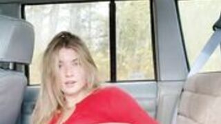 [AddMia.com] Pulled over and Fucked myself Doggystyle with People Driving By  Cum Catch Me¡¡