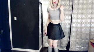 Mila Swift - Mila Swift Sucks Daddys Dick